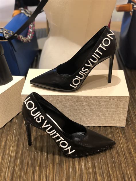 louis vuitton heels on bachelor